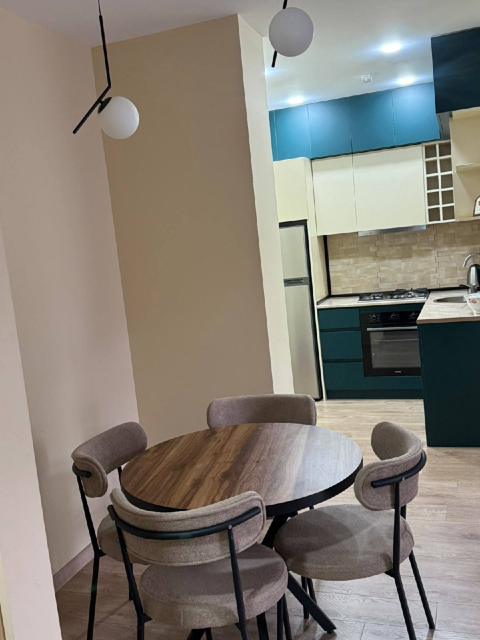 Renovated Two-Bedroom Apartment in Angisa