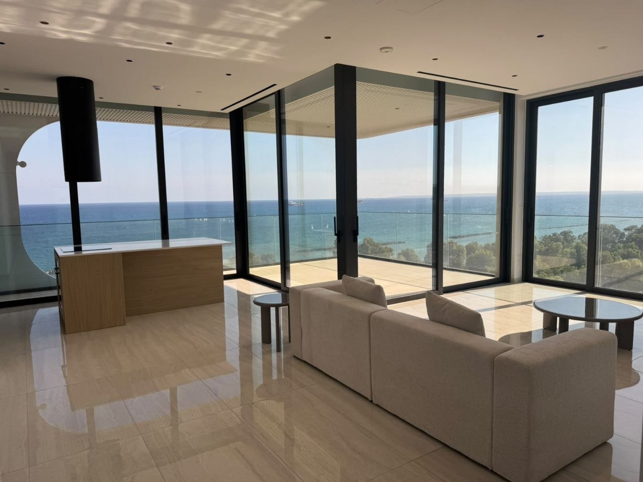 2-Bedroom Apartment in Signature, Germasogeia photo 1 of 4