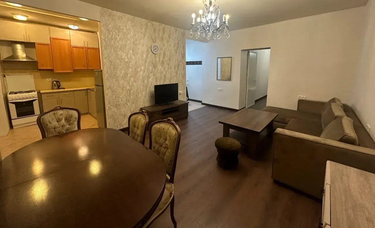 Two-Room Apartment on Griboedov Street photo 5 of 8