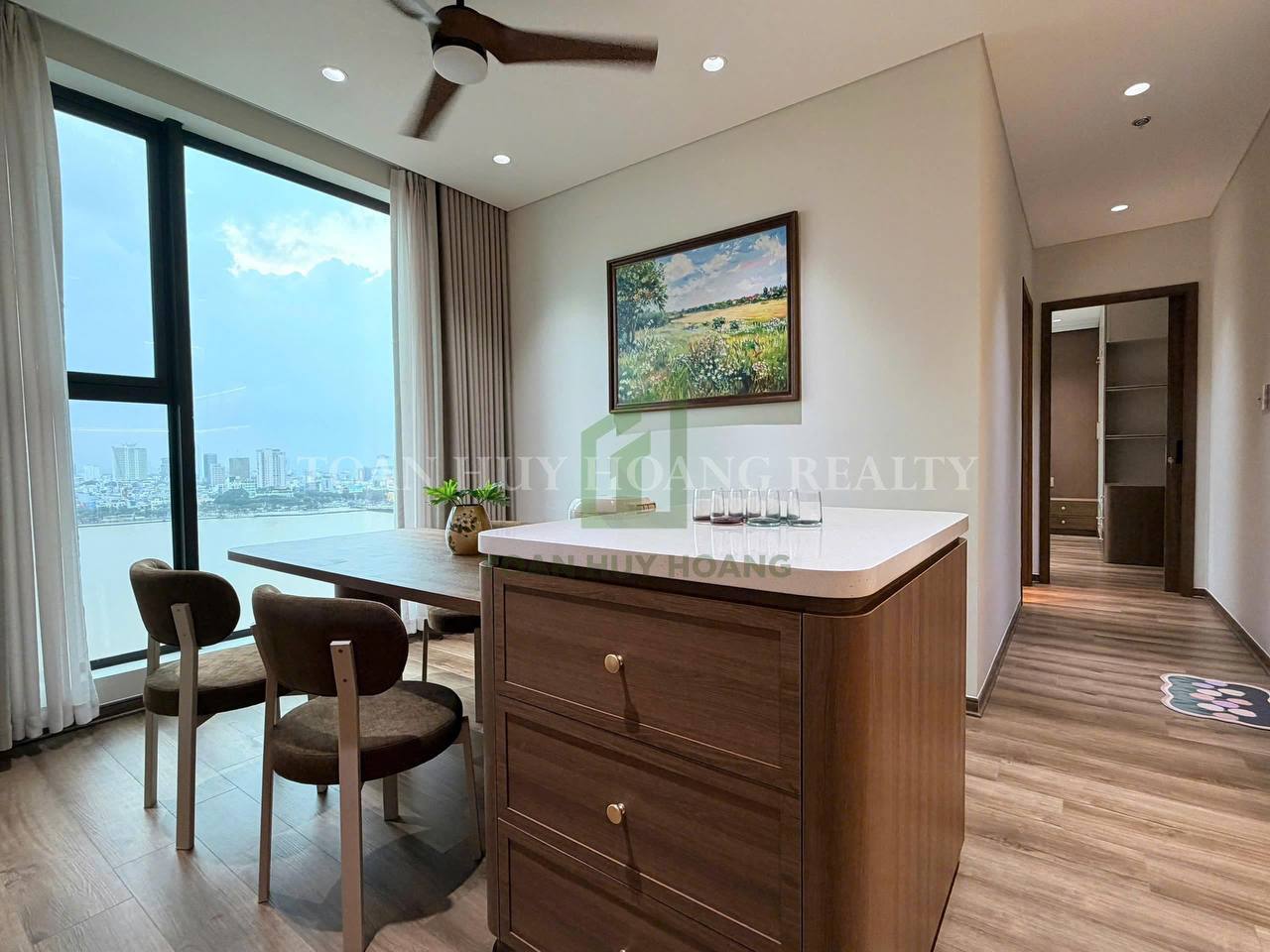 2-Bedroom Sun Ponte Apartment with Han River View photo 5 of 8