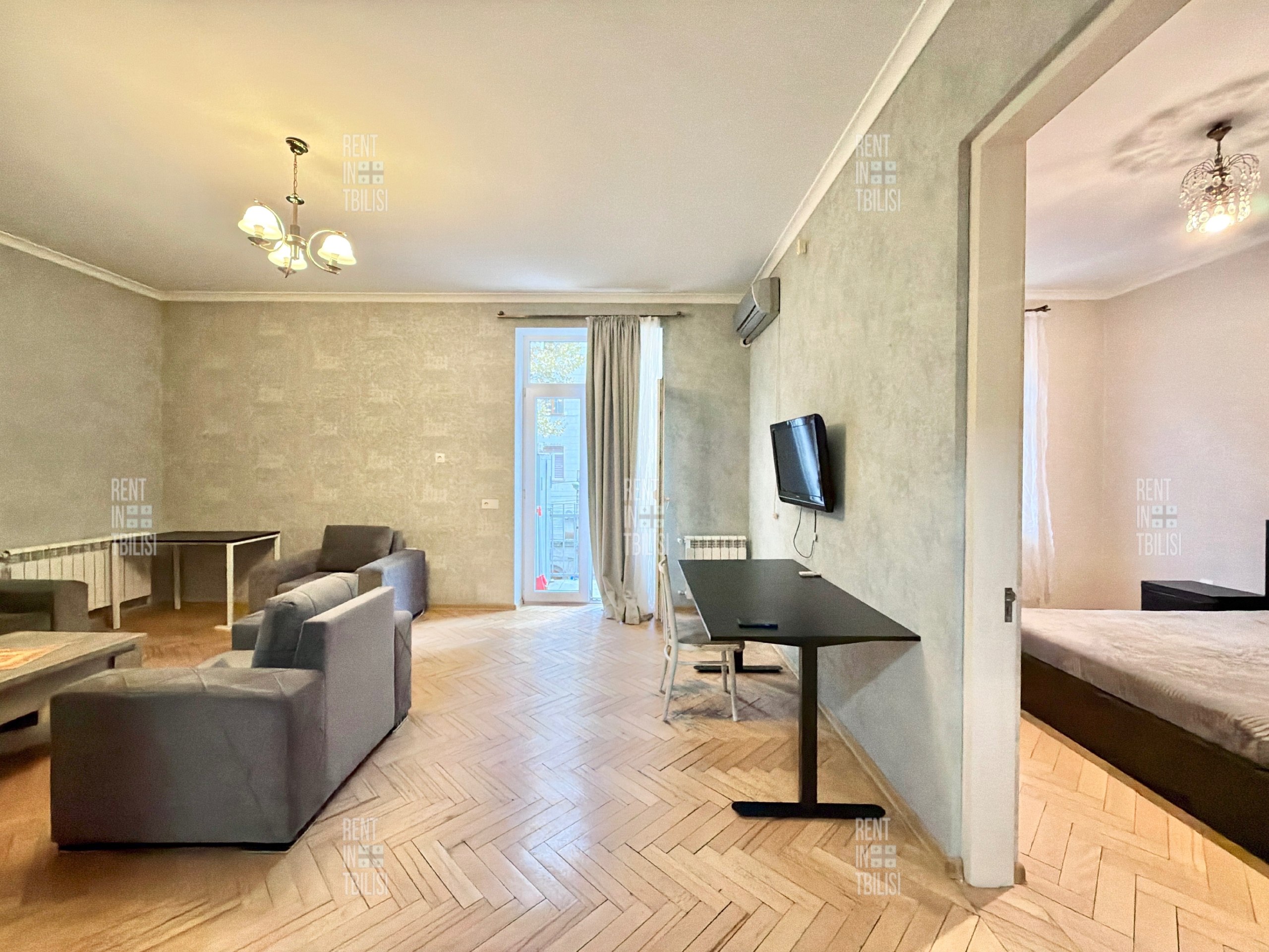 One-Bedroom Apartment in Vake photo 3 of 8