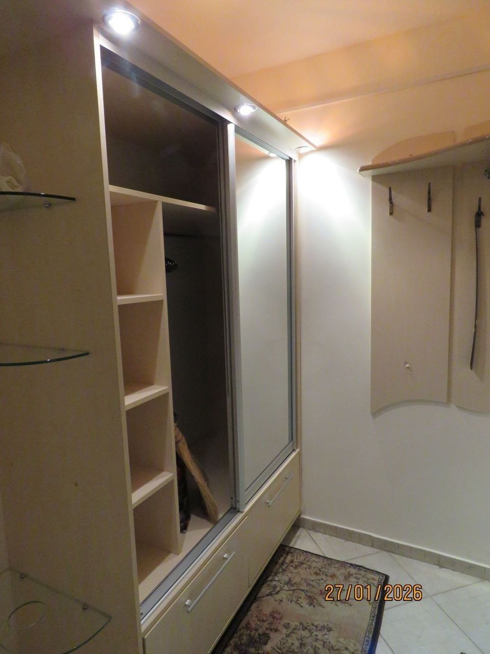 2-Bedroom Apartment for Rent in Botanica photo 7 of 8