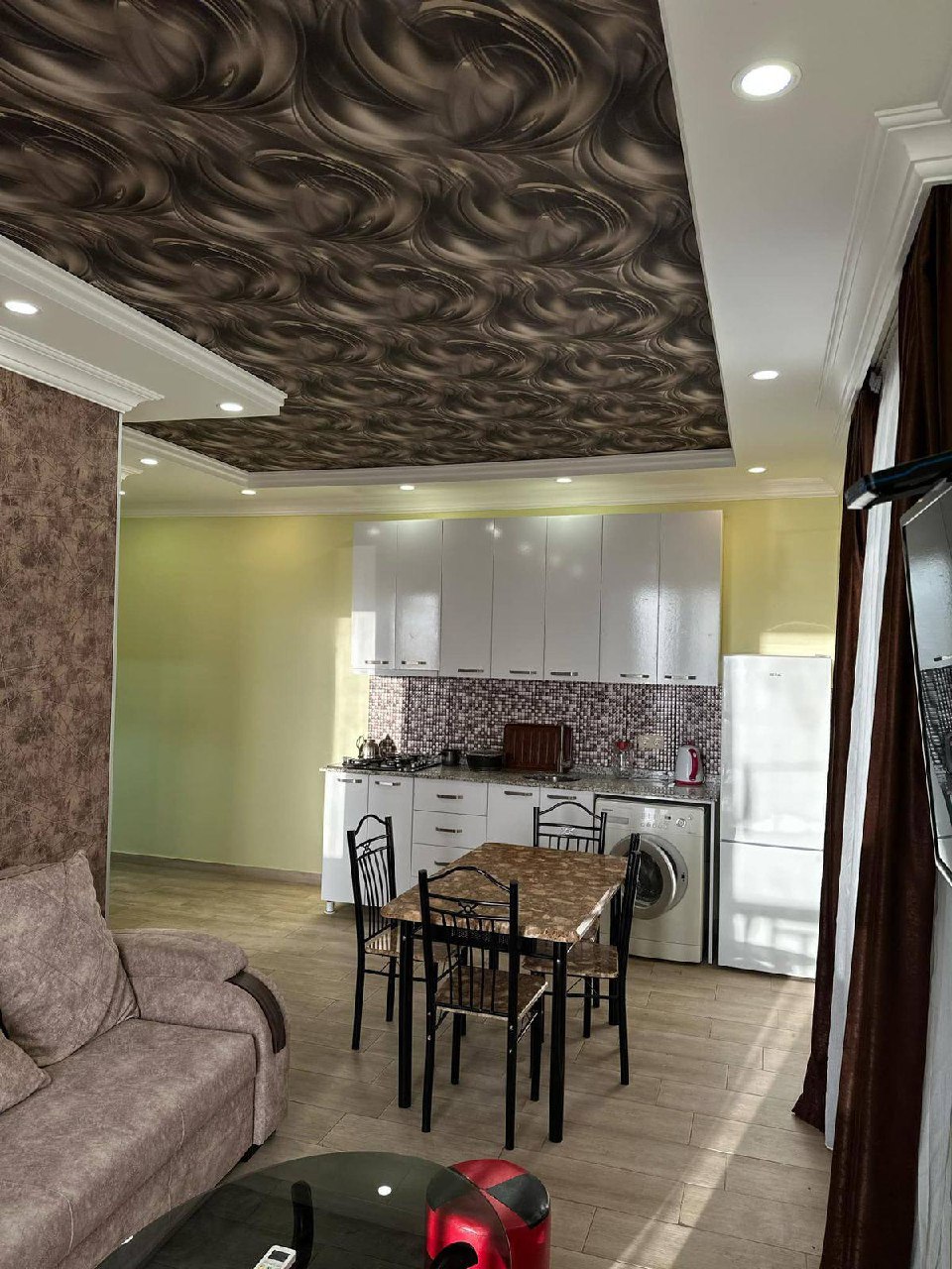 1-Bedroom Apartment on David Agmashenebeli Street photo 2 of 8