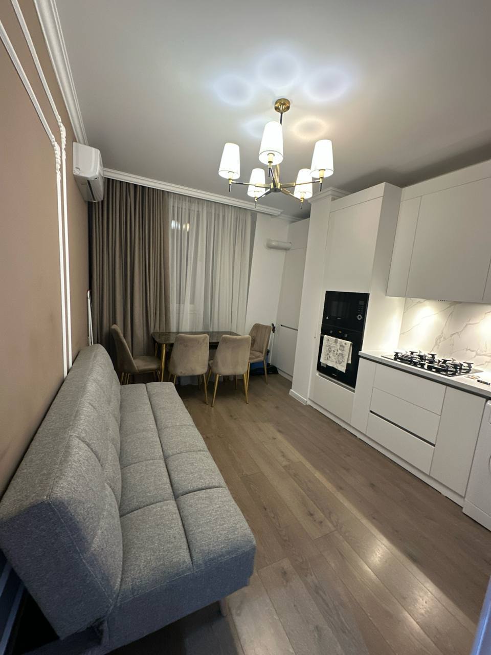 One-Room Apartment in Central Chisinau photo 3 of 7