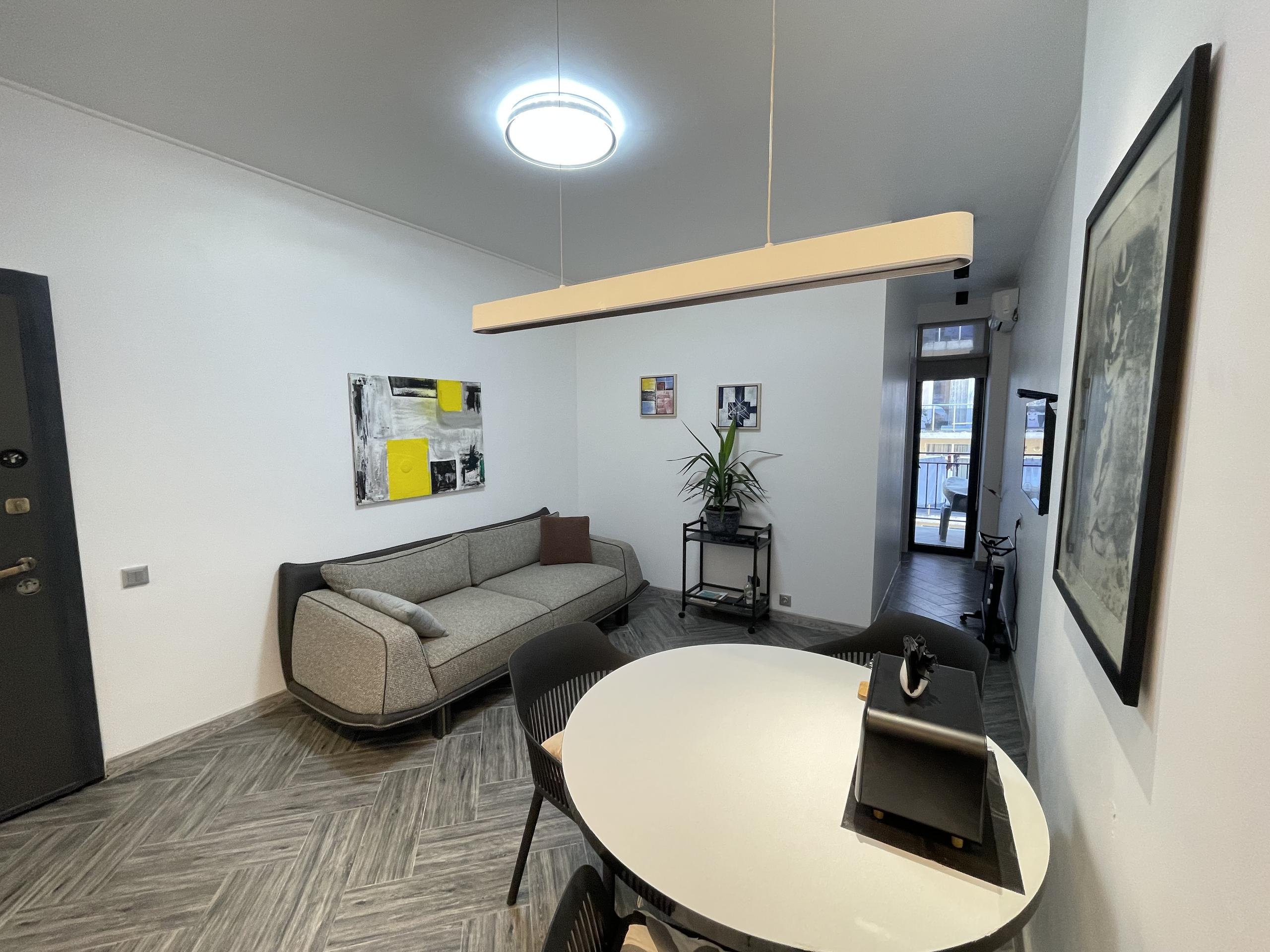 Two-Room Apartment in Batumi Old Town photo 3 of 6