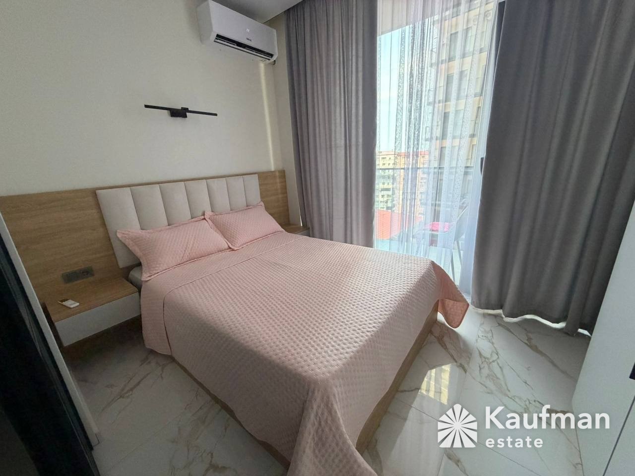 1-Bedroom Apartment Near the Sea photo 3 of 5