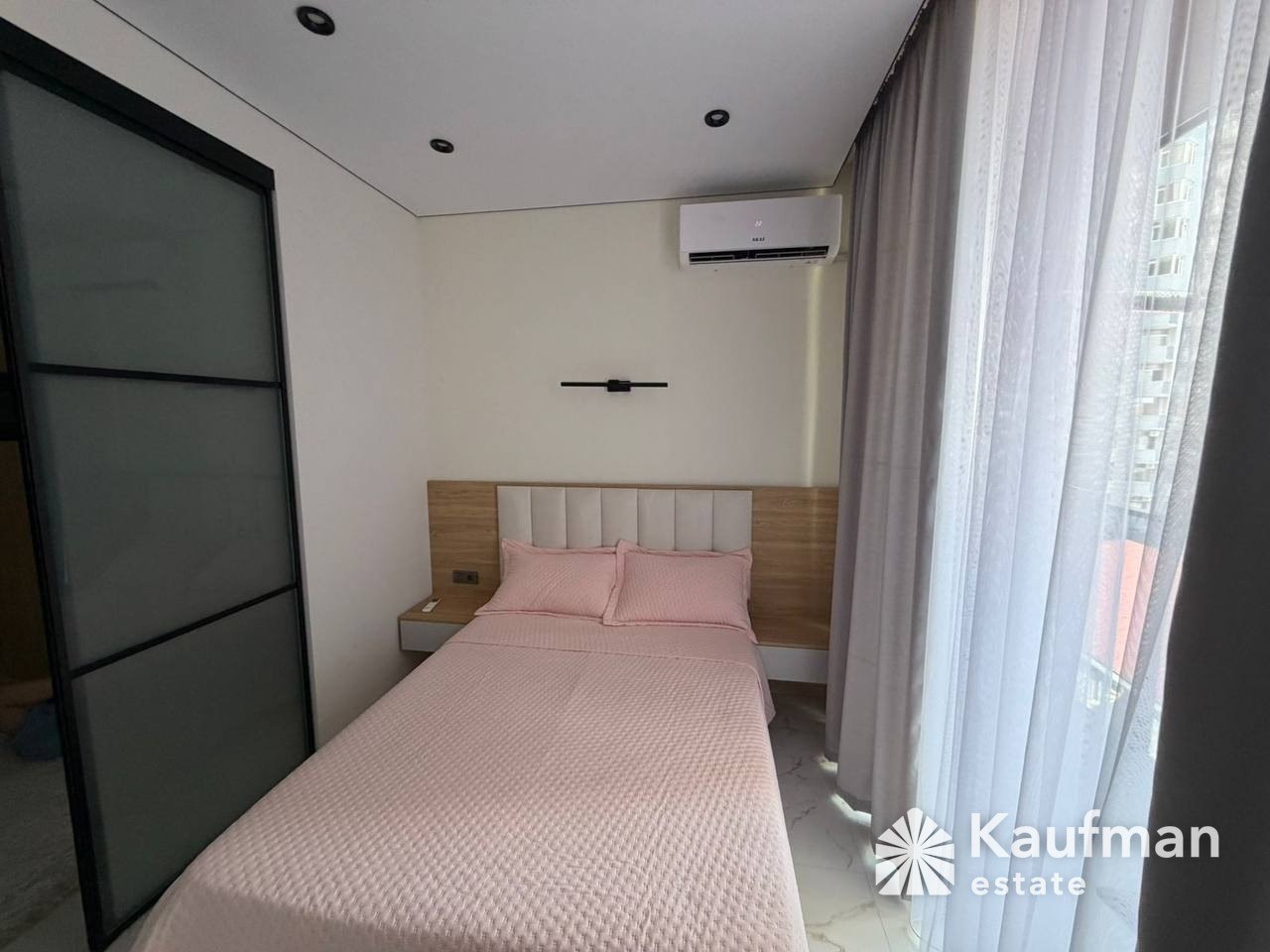 1-Bedroom Apartment Near the Sea photo 4 of 5