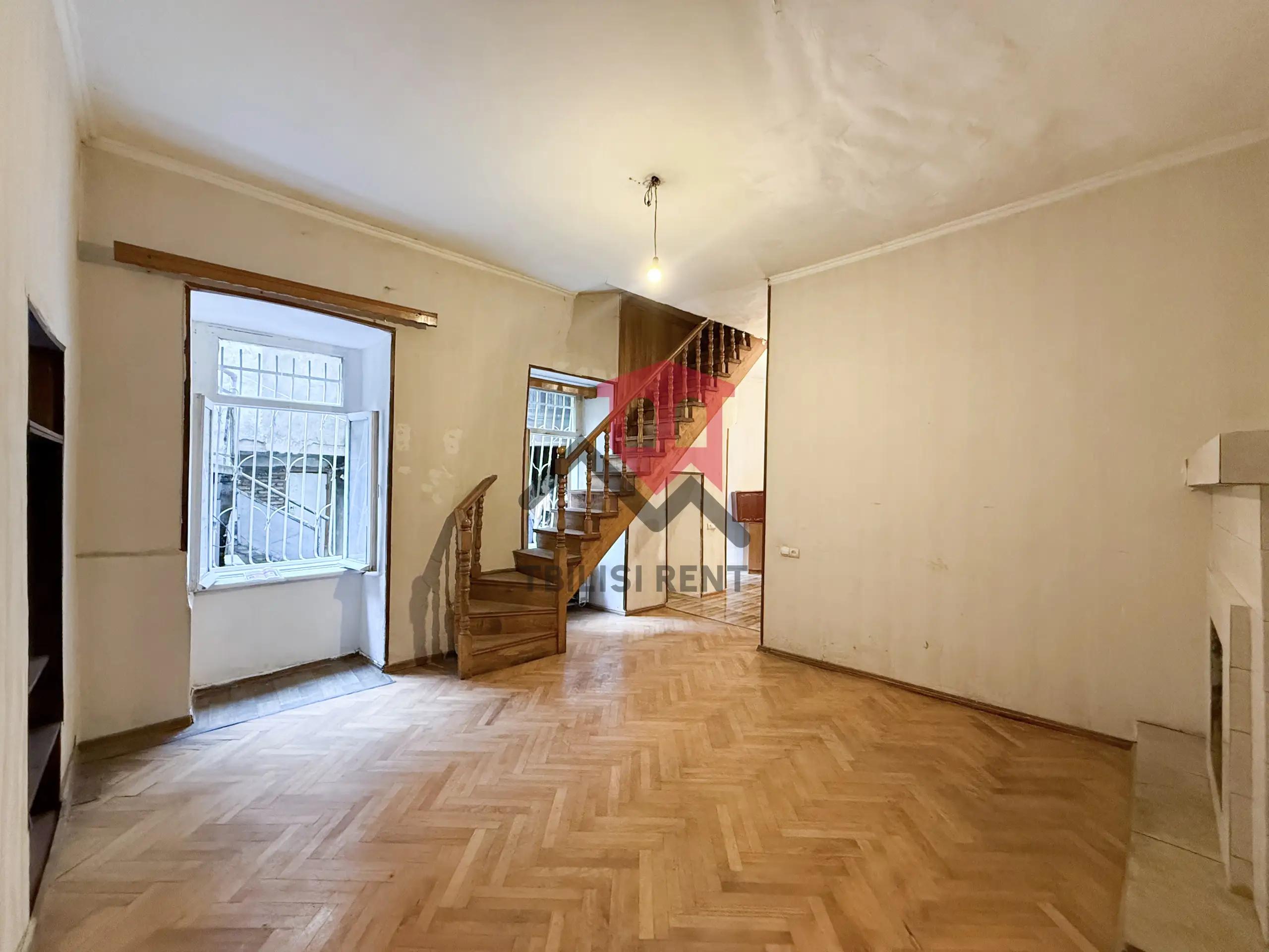 1-Bedroom Apartment in Central Tbilisi photo 1 of 8
