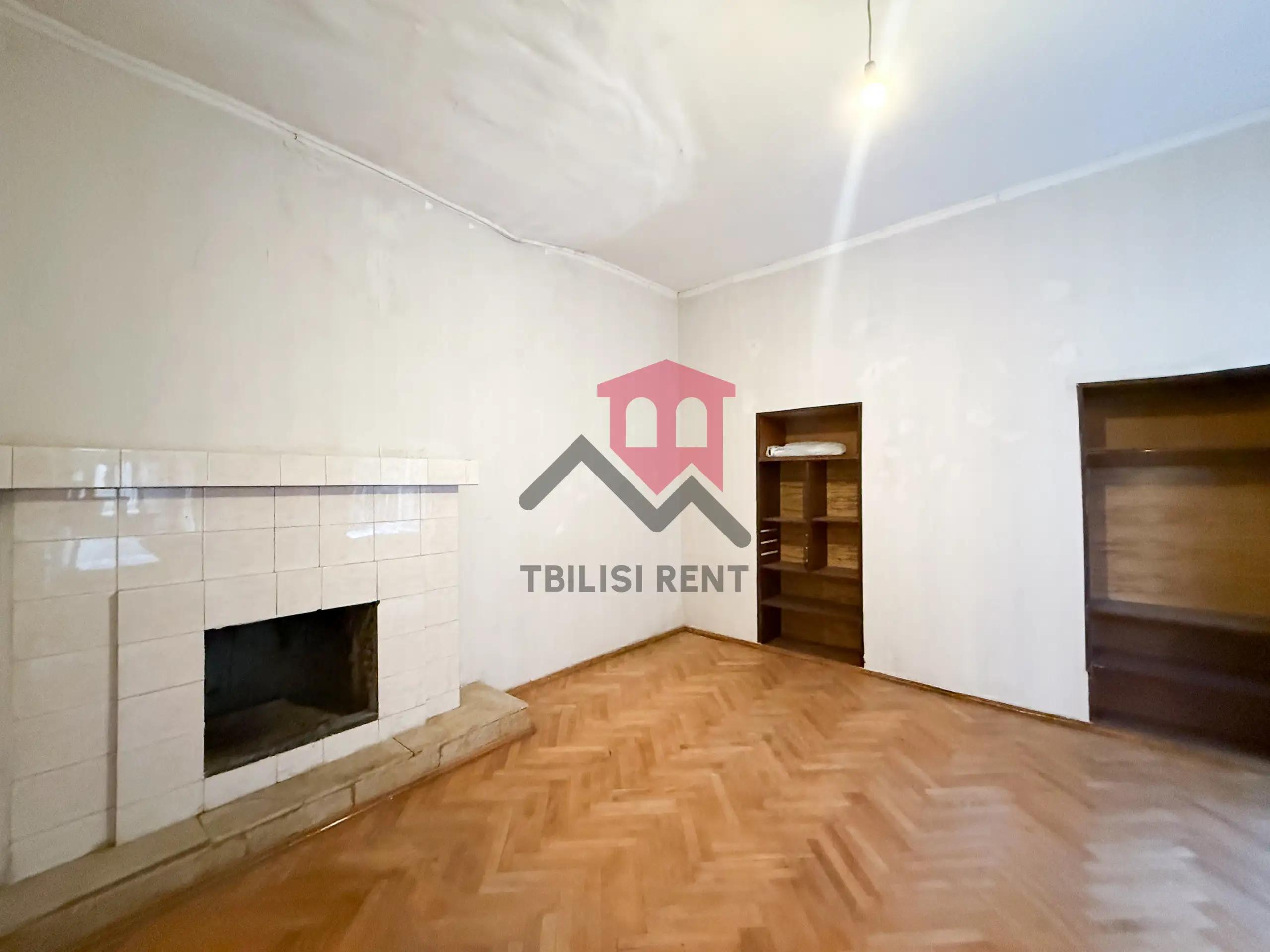 1-Bedroom Apartment in Central Tbilisi photo 2 of 8