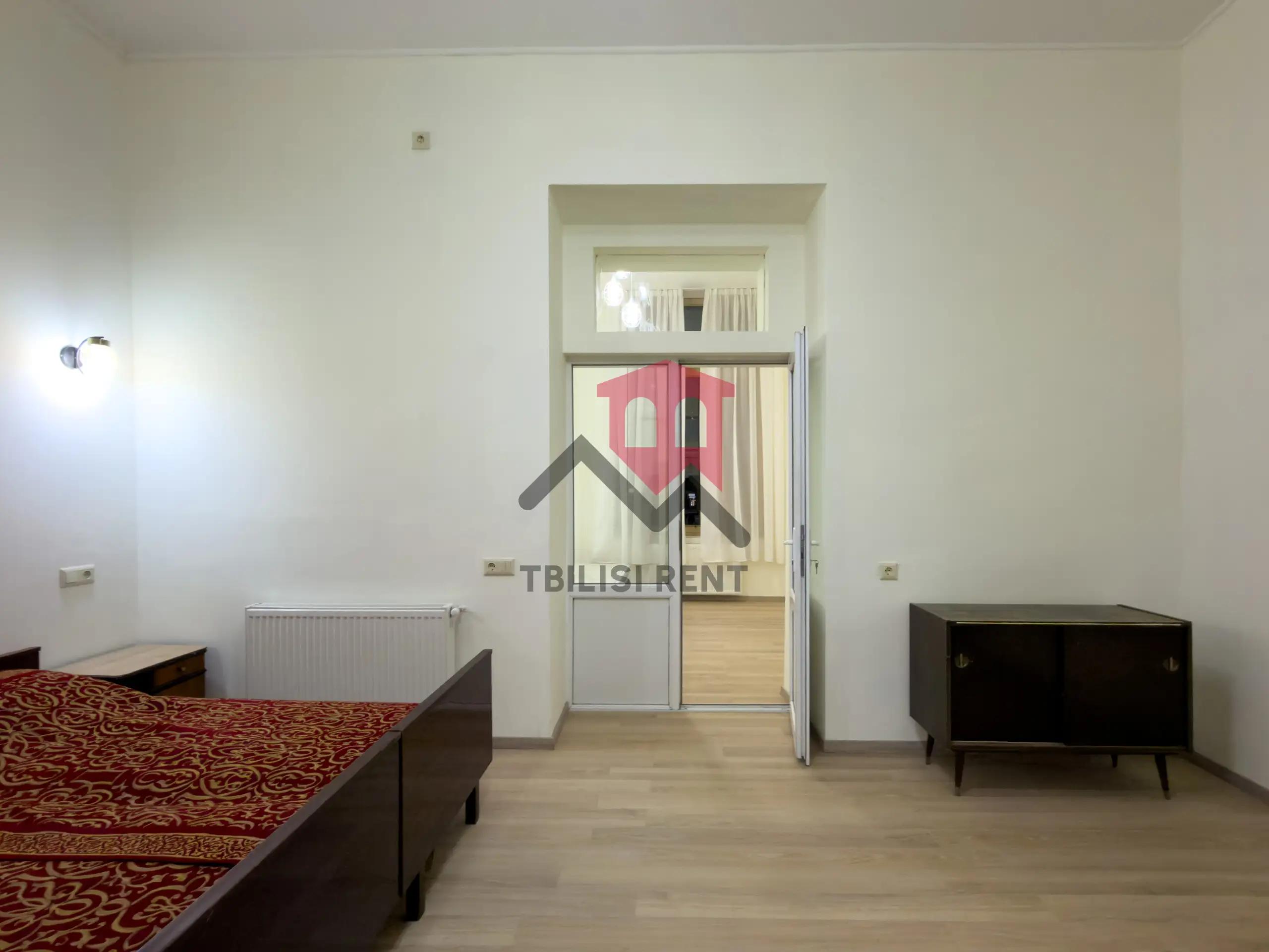 Apartment in Central Tbilisi with Freedom Square View photo 8 of 8
