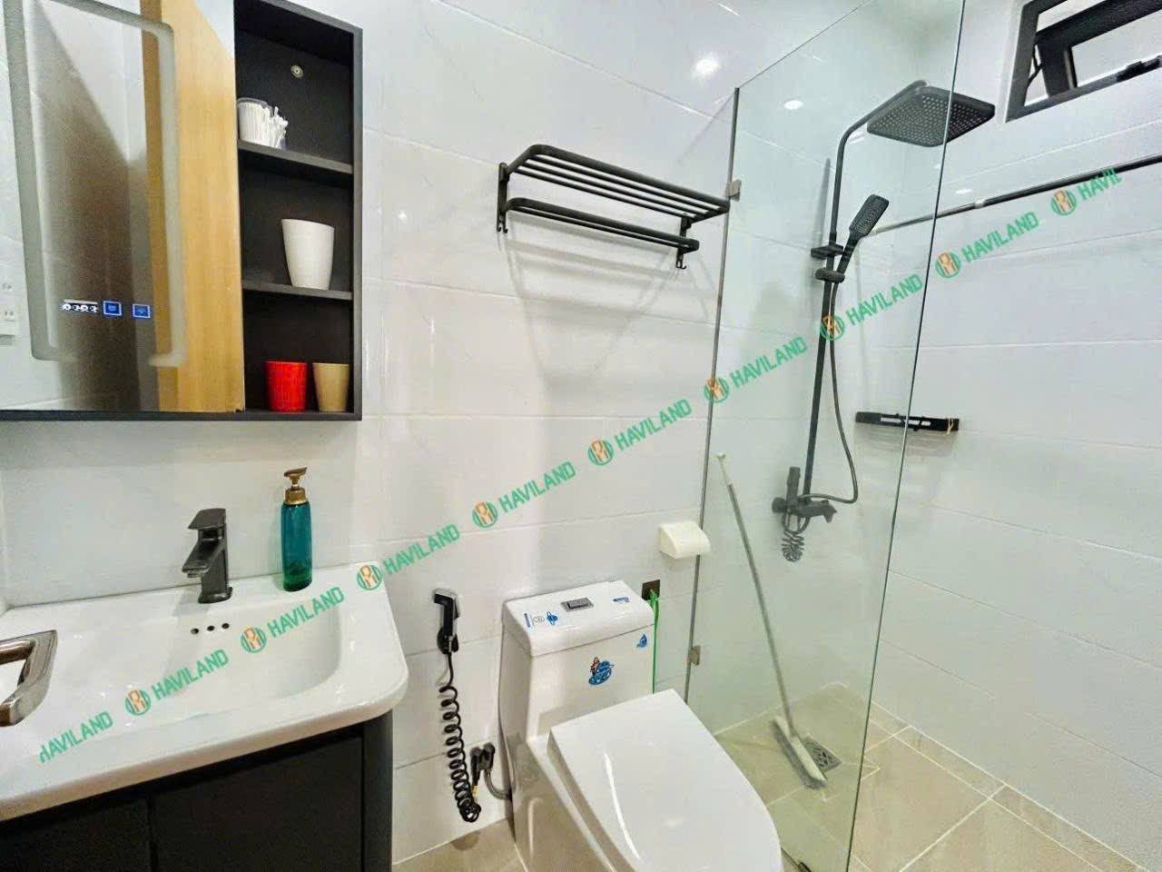 Furnished 1-Bedroom Apartment in Son Tra photo 7 of 7