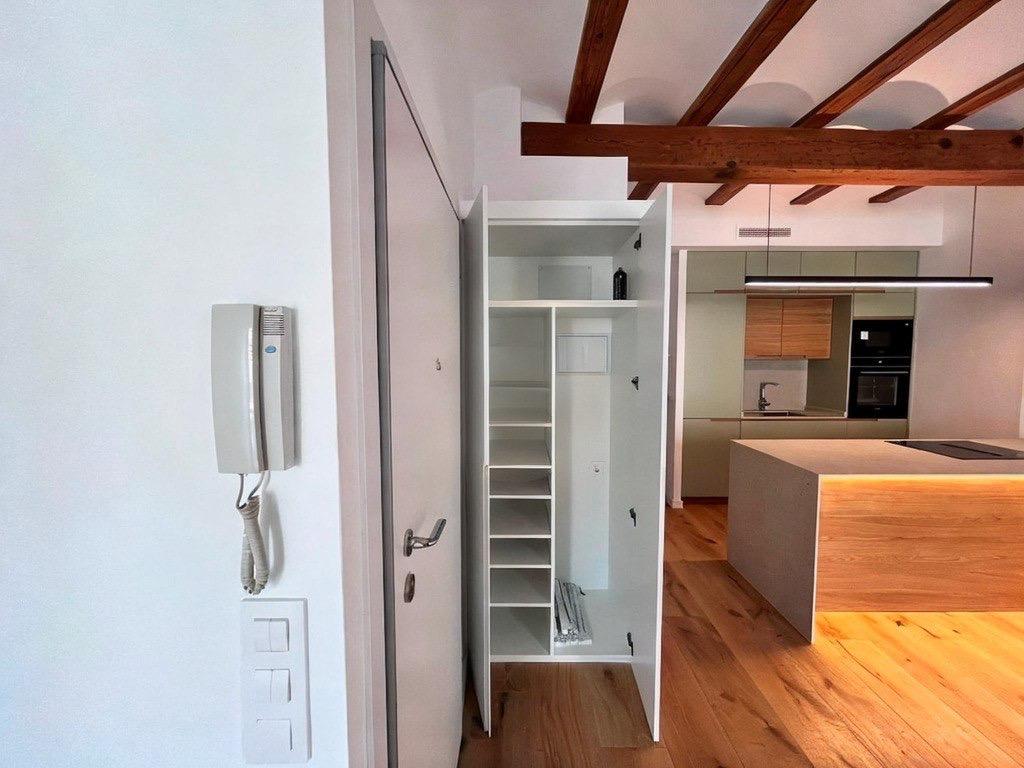Two-Bedroom Apartment for Rent in La Petxina photo 5 of 8