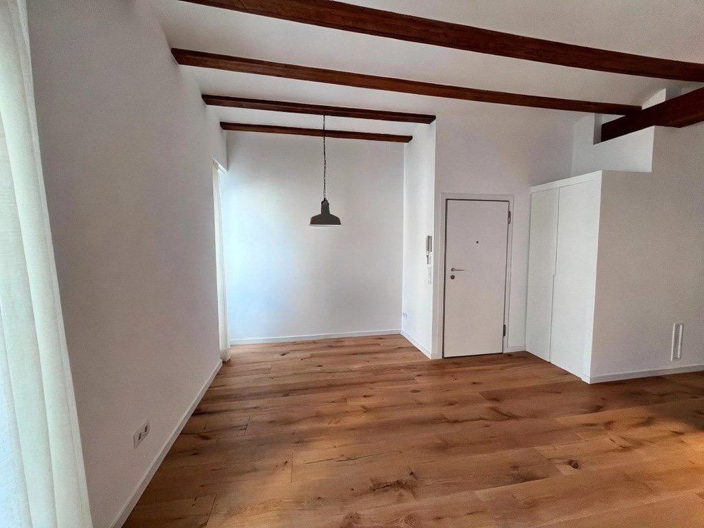 Two-Bedroom Apartment for Rent in La Petxina photo 8 of 8