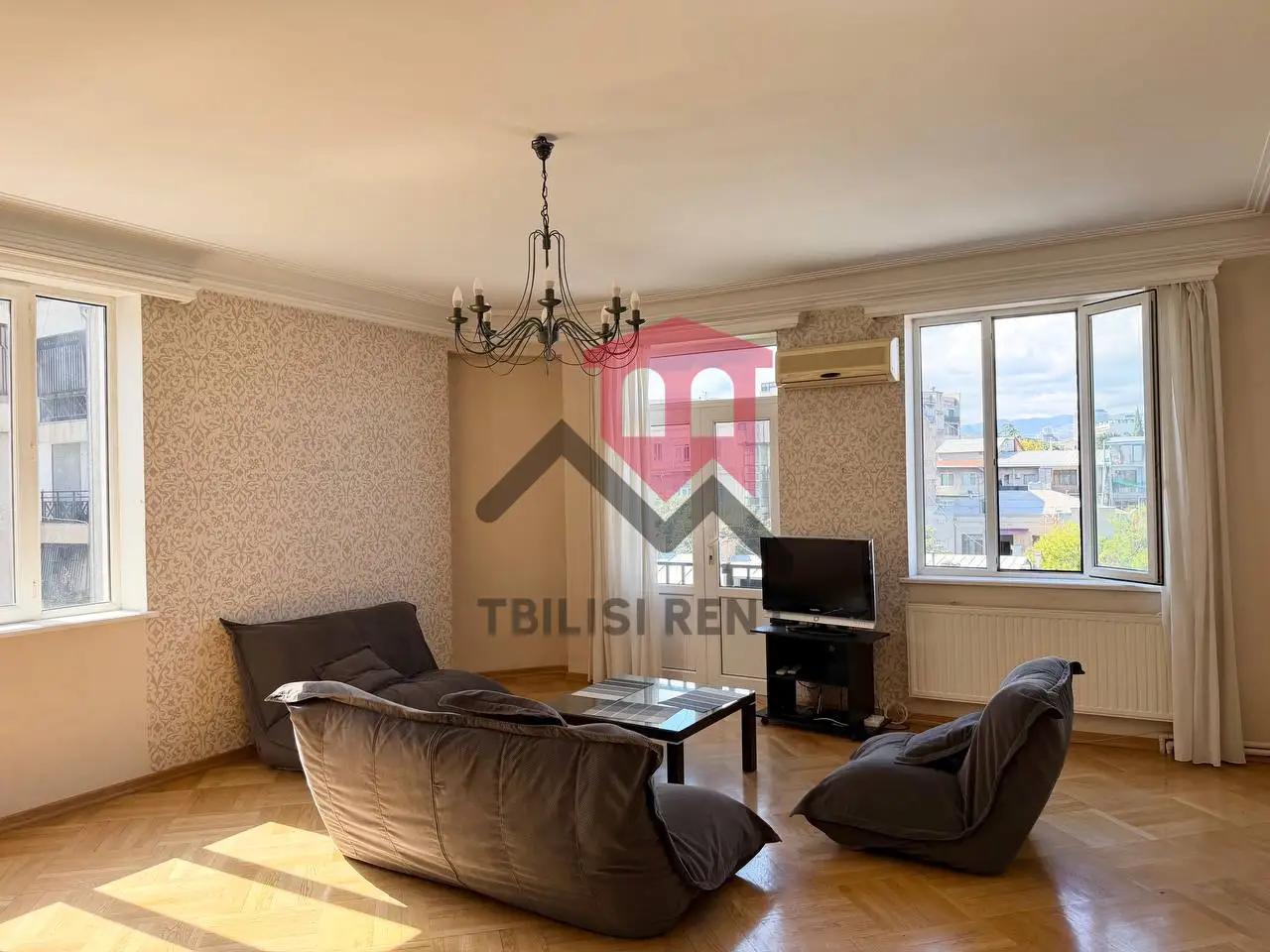 Spacious Sunny 2-Bedroom Apartment in Vera photo 2 of 8