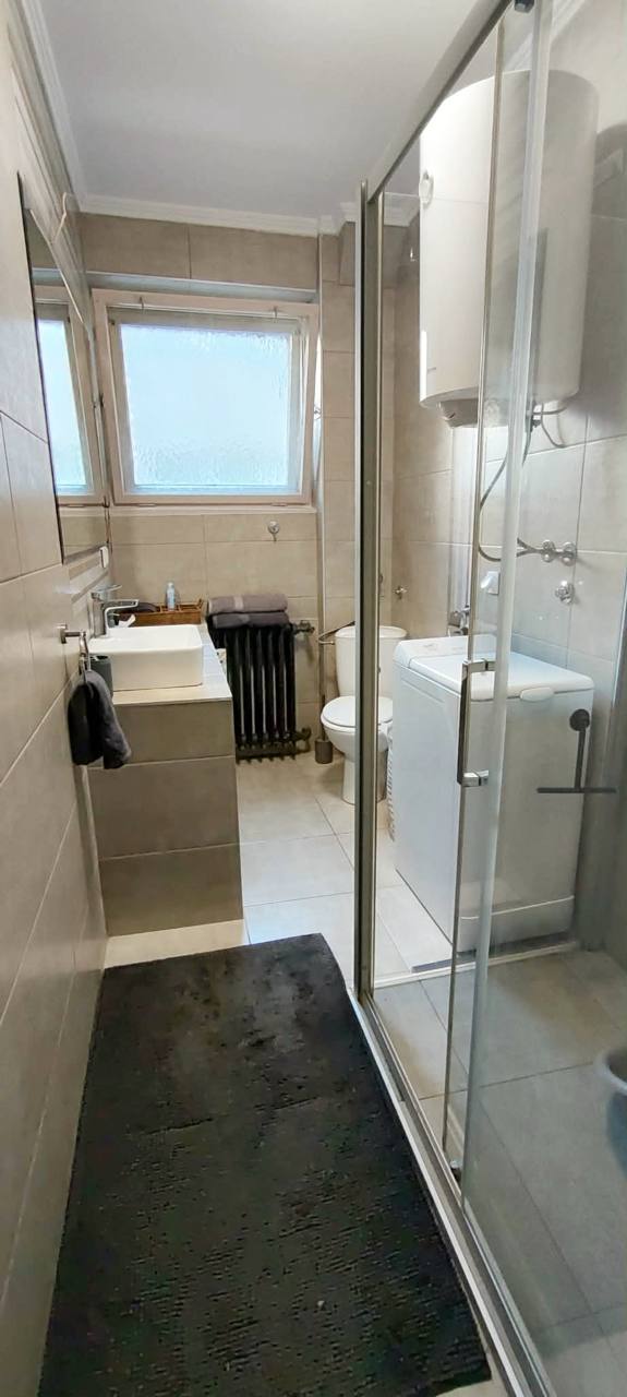 One-Bedroom Apartment in Vračar photo 6 of 8