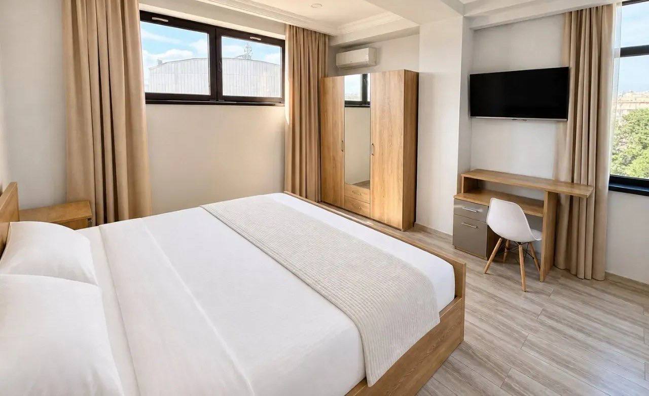 Furnished 3-Room Apartment in Kentron photo 6 of 8
