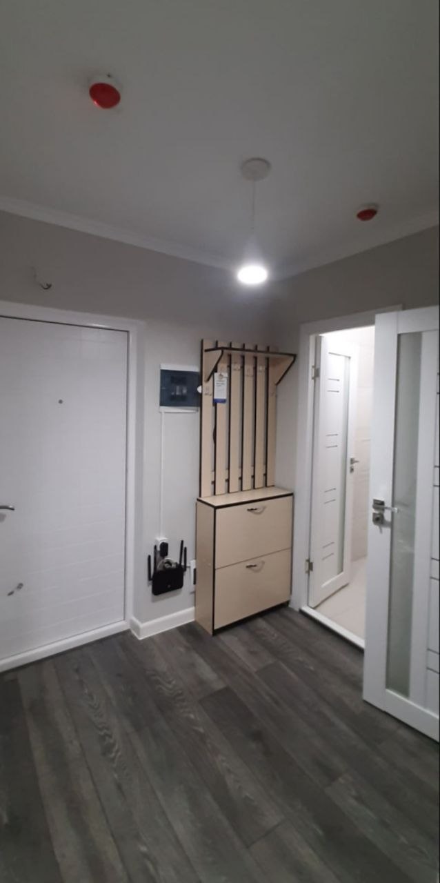One-Bedroom Apartment with Living Room in Central Chisinau photo 8 of 8