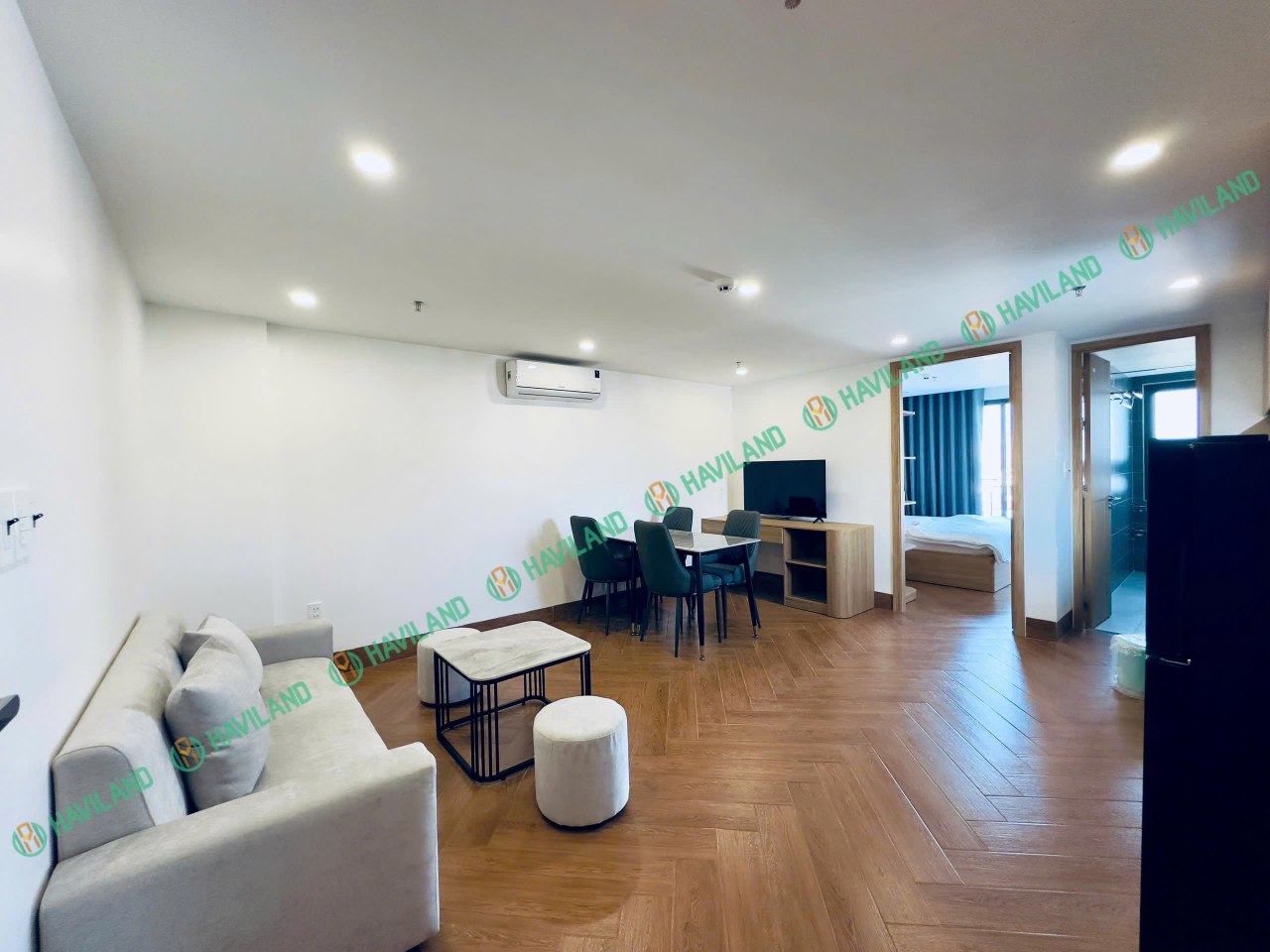 1-Bedroom Apartment near My Khe Beach photo 1 of 8