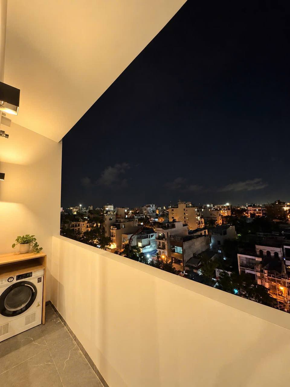 1BR Apartment in My An Near the River photo 1 of 6