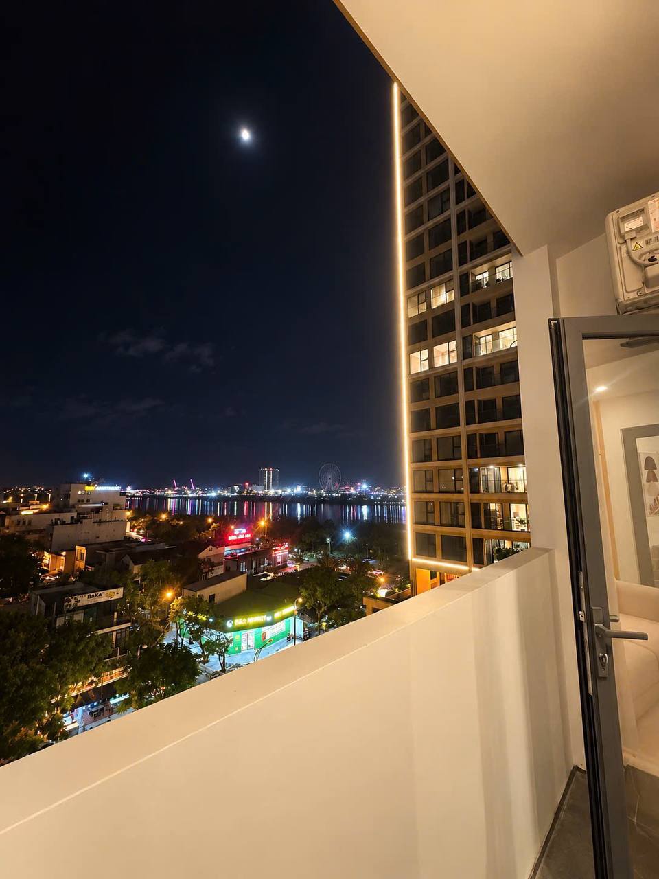 1BR Apartment in My An Near the River photo 2 of 6