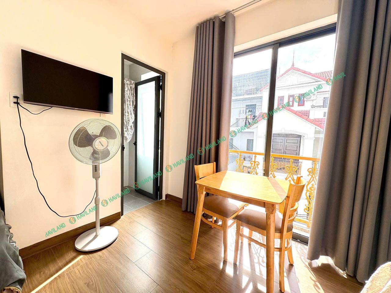 Studio Apartment with Balcony in Son Tra photo 2 of 8