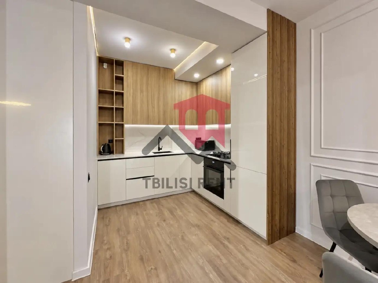 New 1-Bedroom Apartment in Ortachala photo 3 of 8