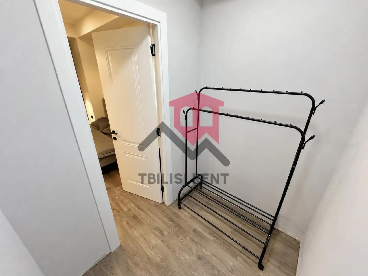 New 1-Bedroom Apartment in Ortachala photo 6 of 8