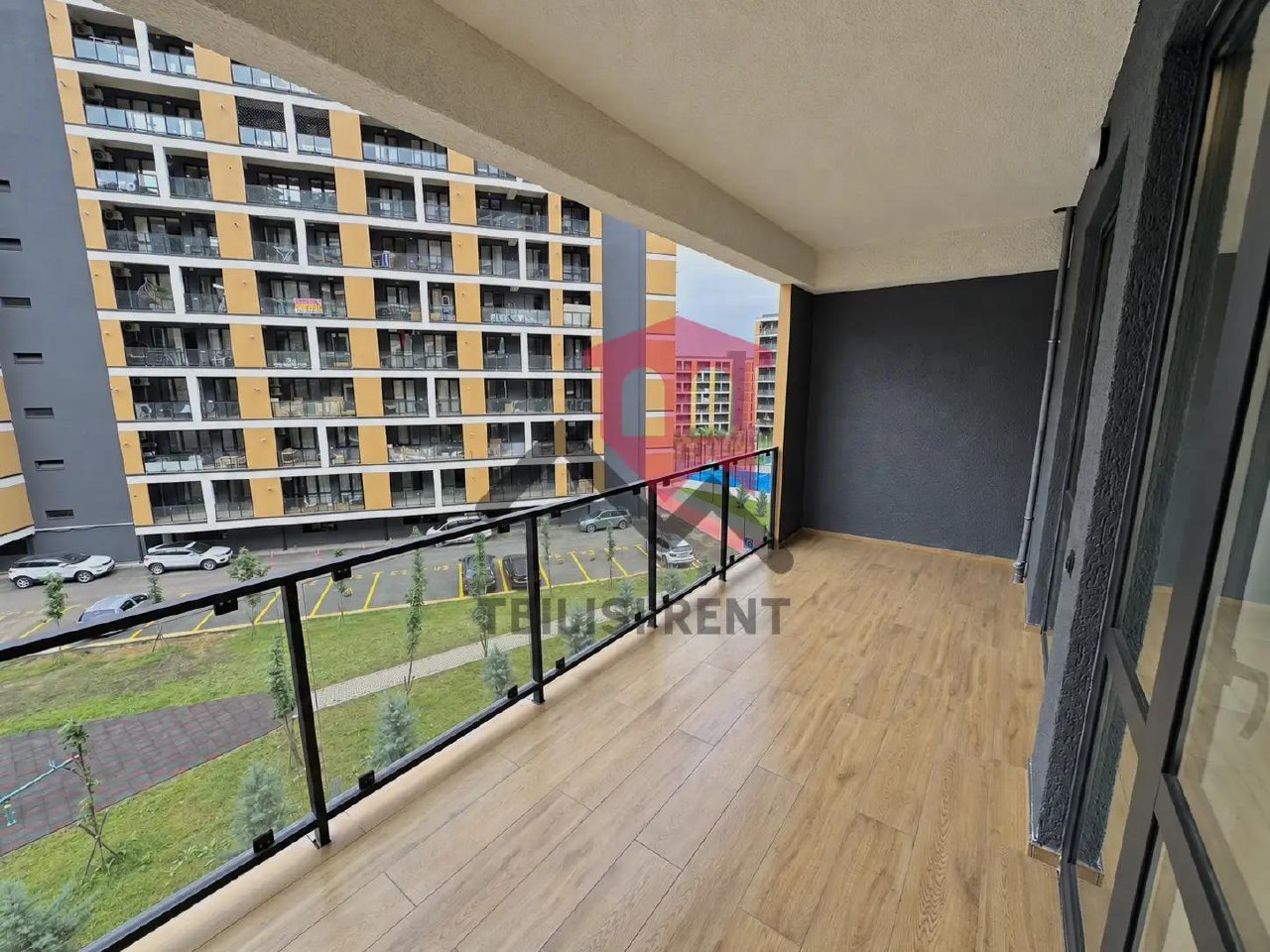 New 1-Bedroom Apartment in Ortachala photo 8 of 8