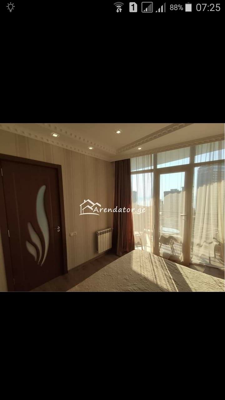 Sea-View Two-Room Apartment in Batumi photo 4 of 8