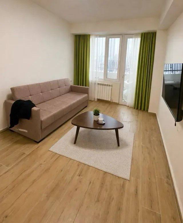 Furnished 2-Room Apartment in Arabkir photo 1 of 8