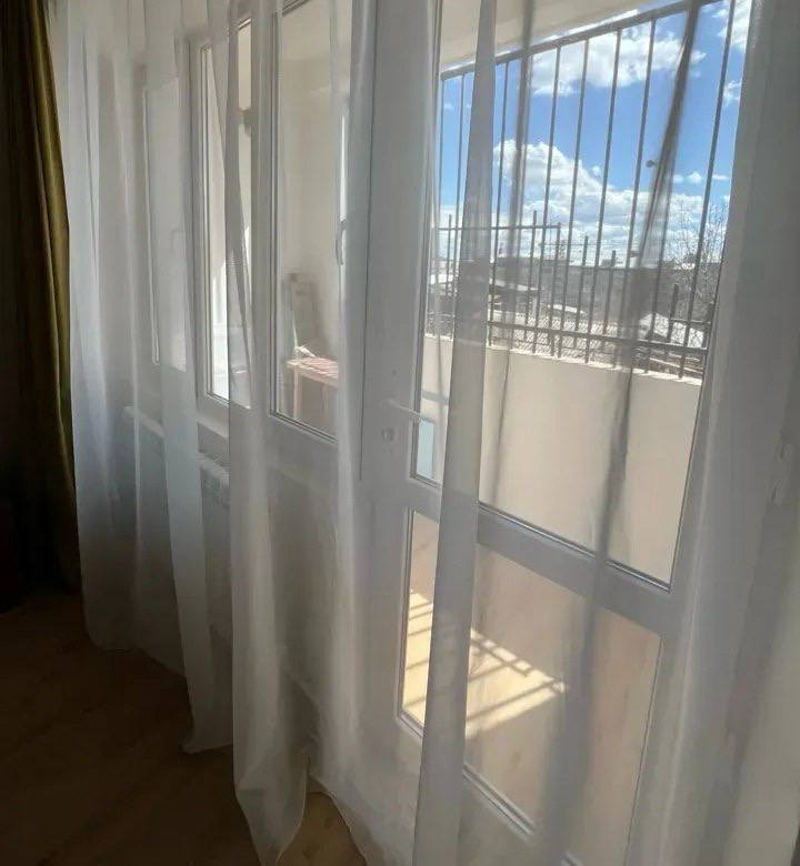 Furnished 2-Room Apartment in Arabkir photo 7 of 8