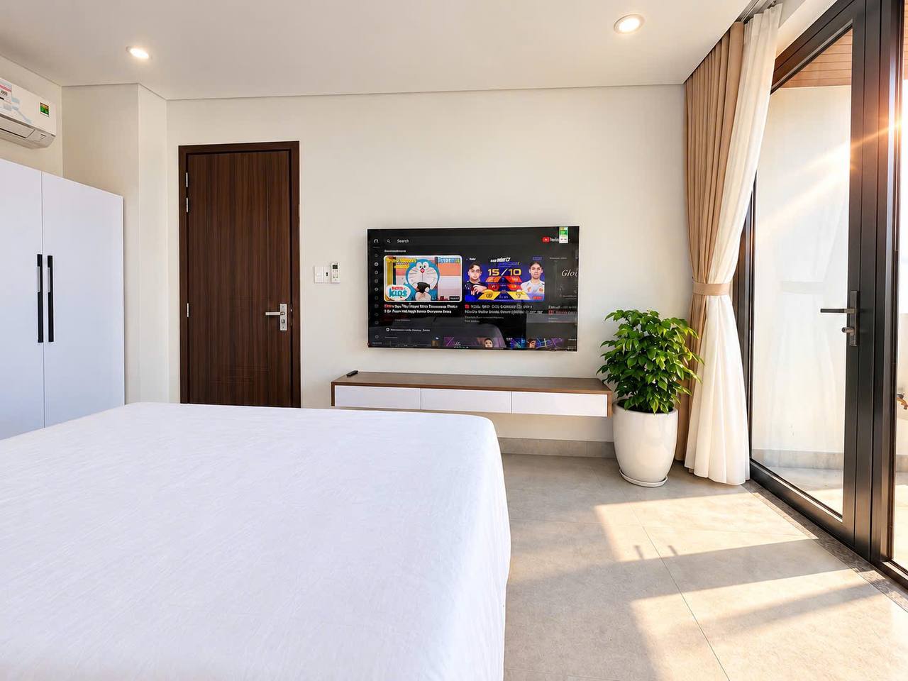 Brand New 2-Bedroom Apartment in My An photo 2 of 8