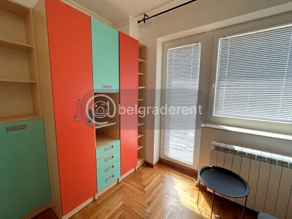 3-комнатная квартира во Врачаре photo 8 of 8