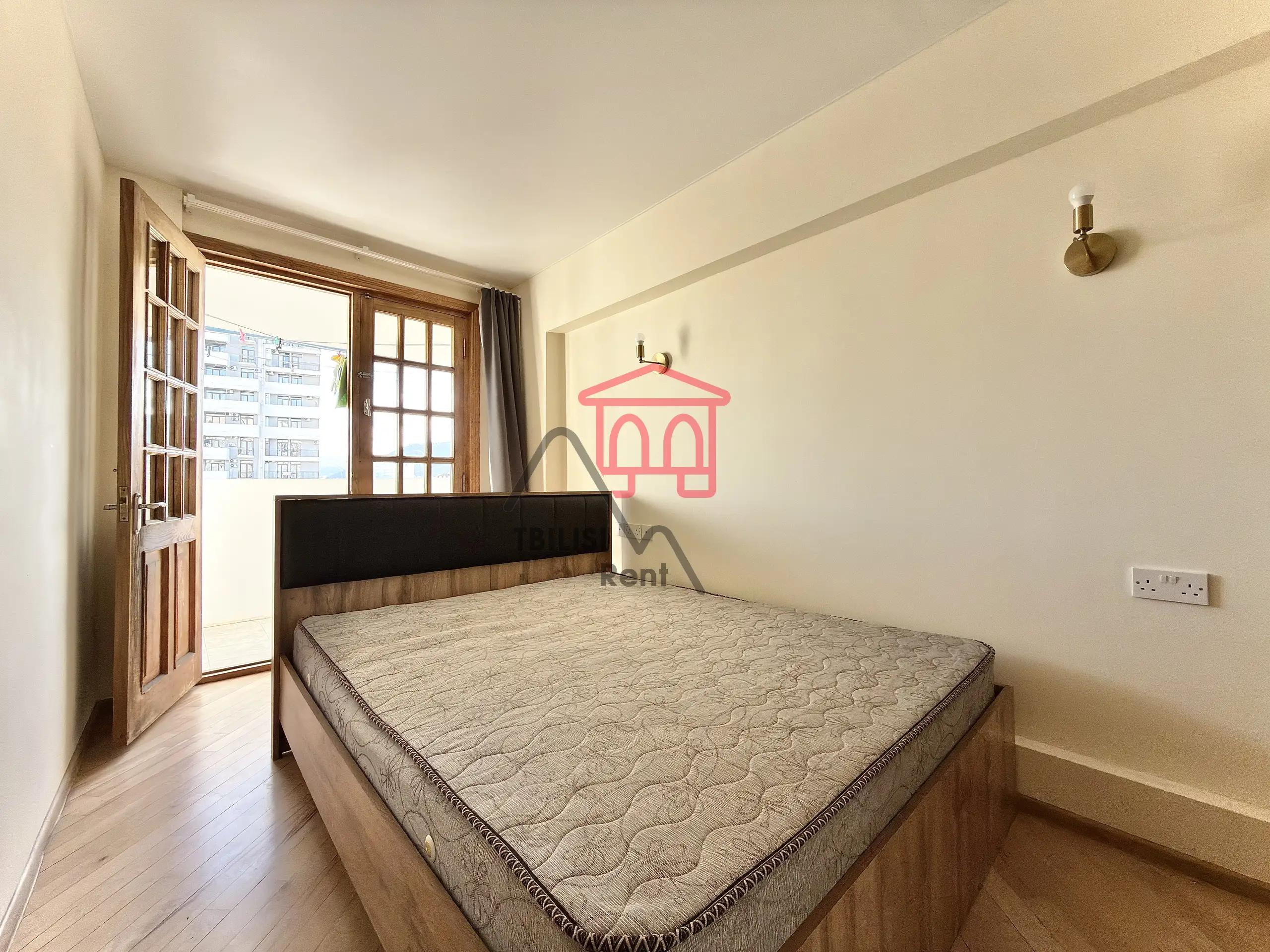 Two-Bedroom Apartment in Saburtalo photo 8 of 8