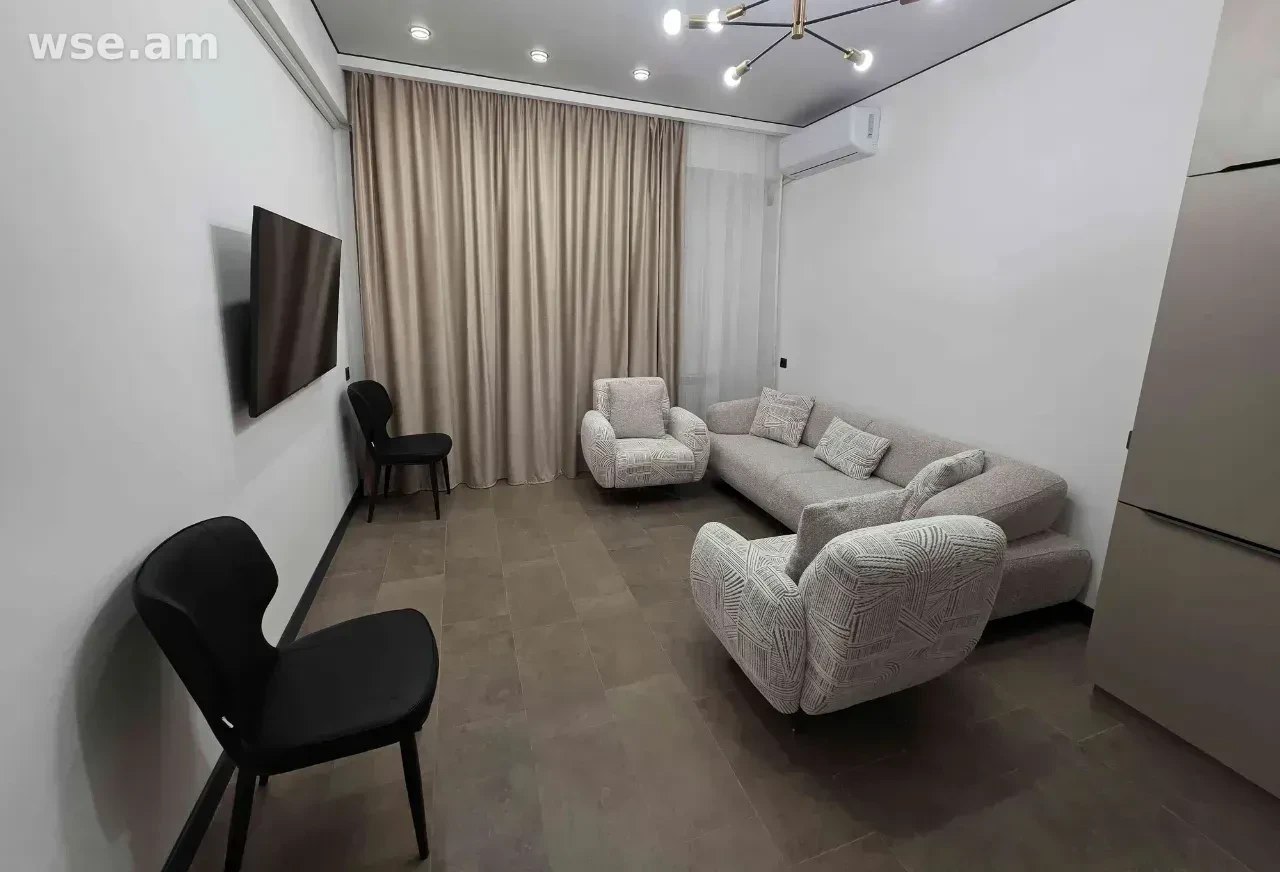 2-Bedroom Apartment for Rent in Arabkir photo 1 of 8