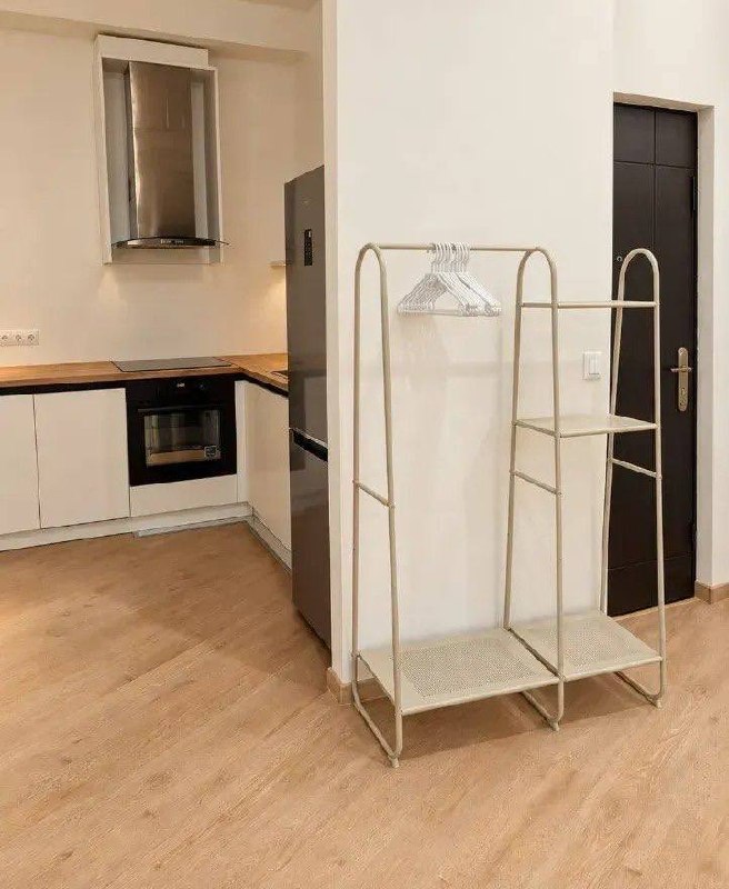 Furnished 3-Room Apartment in Arabkir photo 3 of 6
