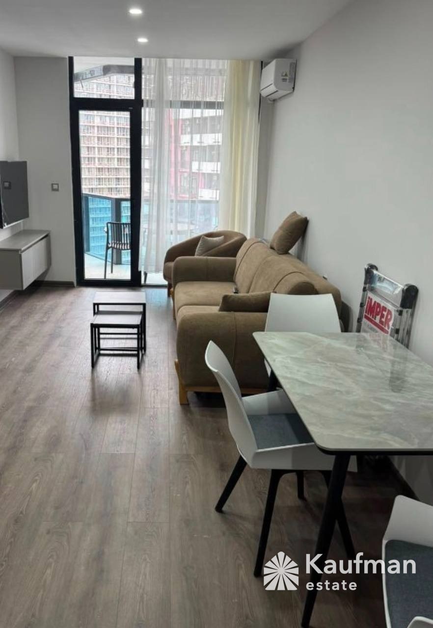 1+1 Apartment for Rent in Batumi photo 1 of 6