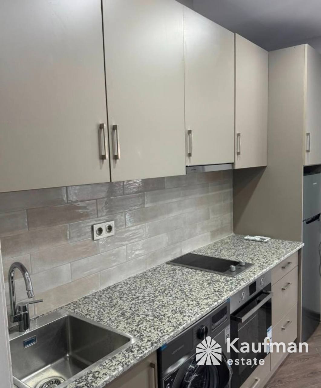 1+1 Apartment for Rent in Batumi photo 2 of 6