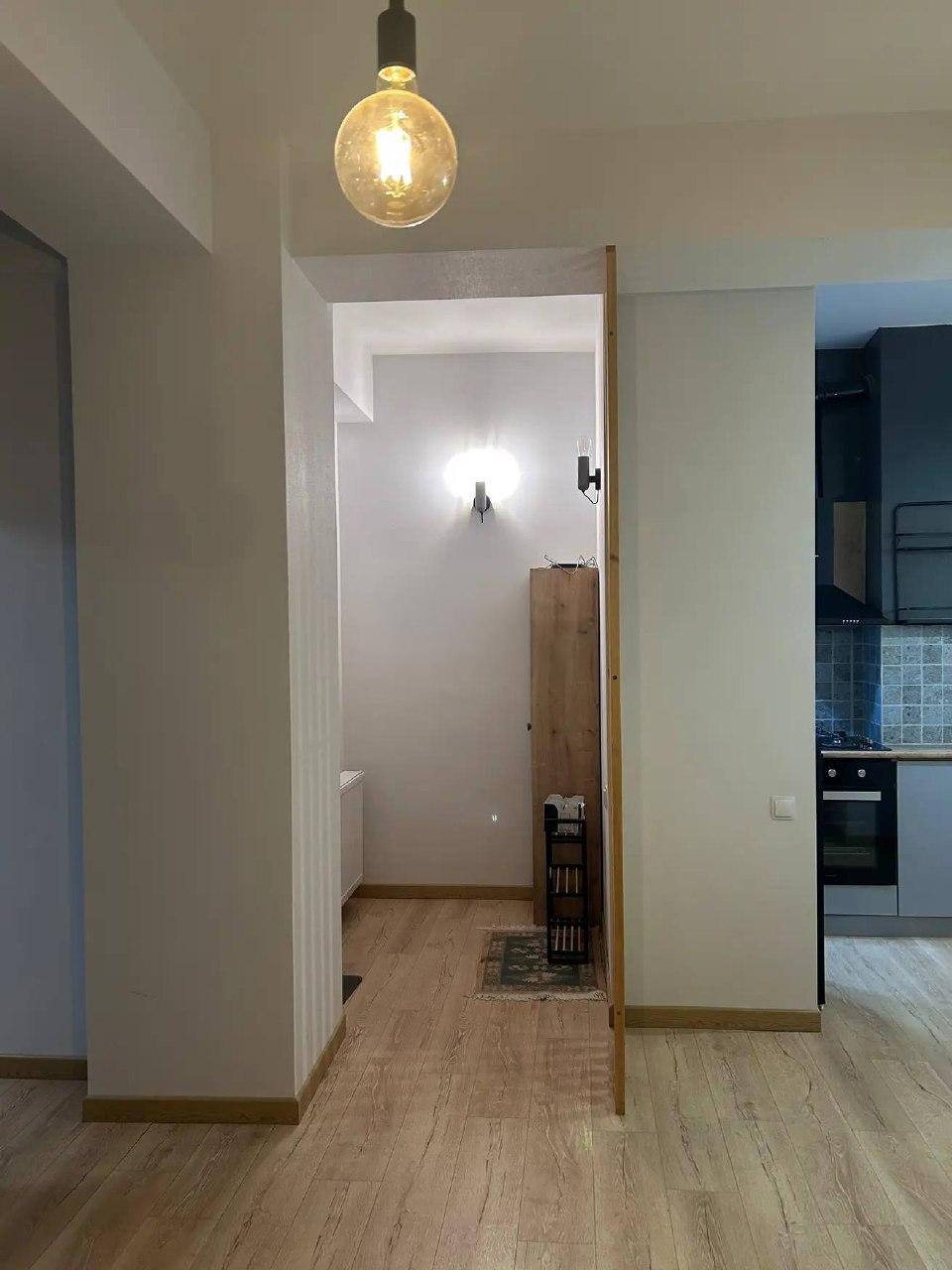 Two-Bedroom Apartment in Saburtalo photo 6 of 8