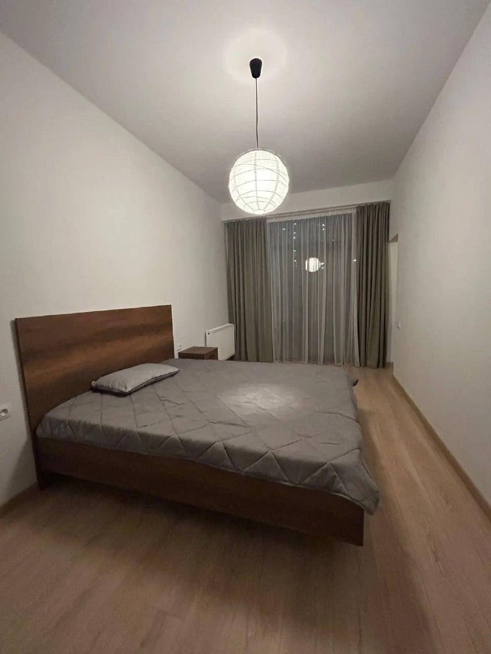 Two-Bedroom Apartment in Saburtalo photo 8 of 8