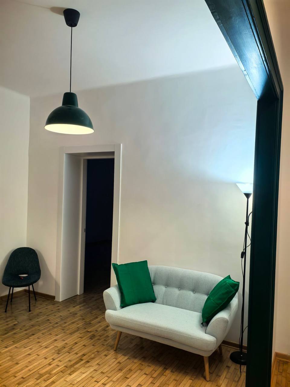 Three-Room Apartment in Vračar photo 6 of 8