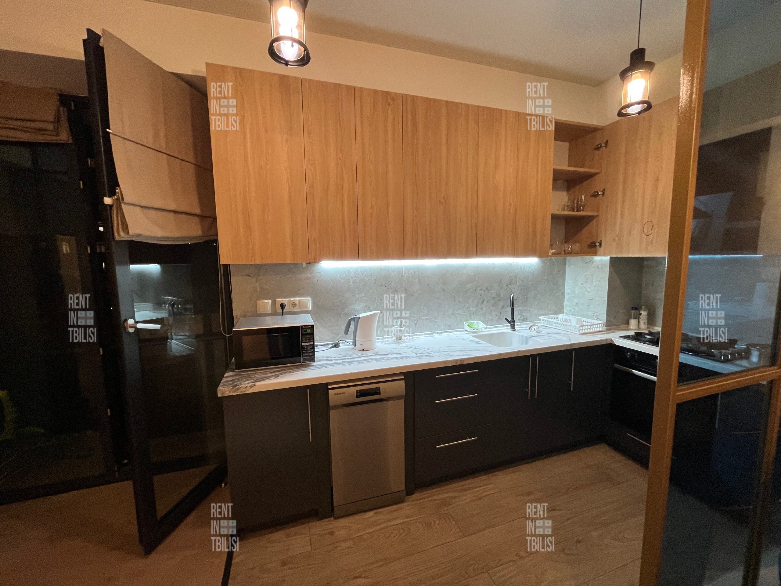 Spacious 2-Bedroom Apartment in Vake photo 8 of 8