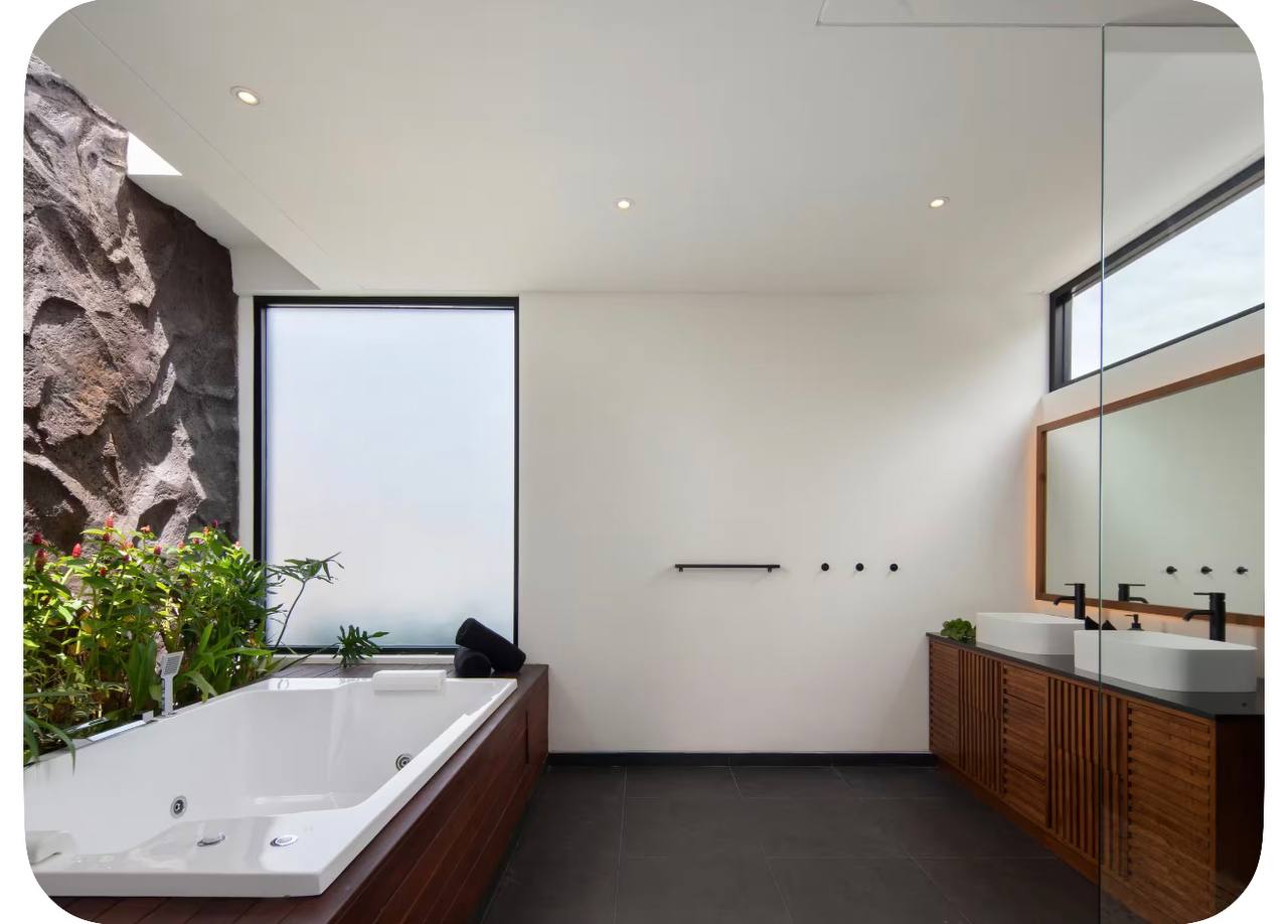 Two-Bedroom Villa in Tumbak Bayuh photo 4 of 8