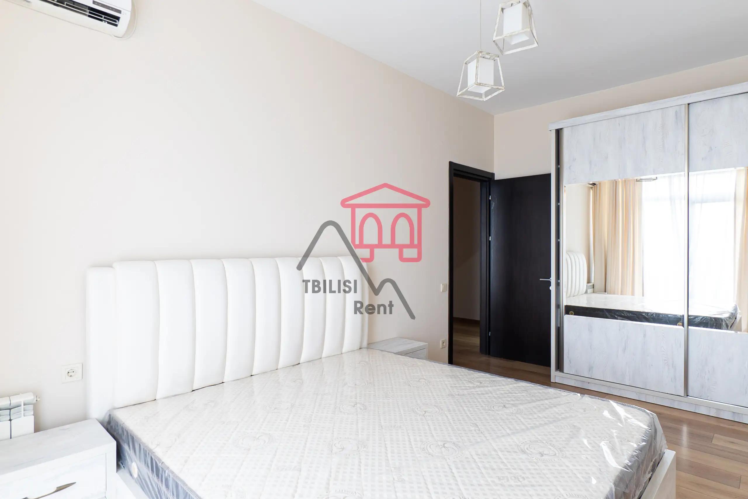 Spacious 2-Bedroom Apartment in M2 Kazbegi photo 6 of 8