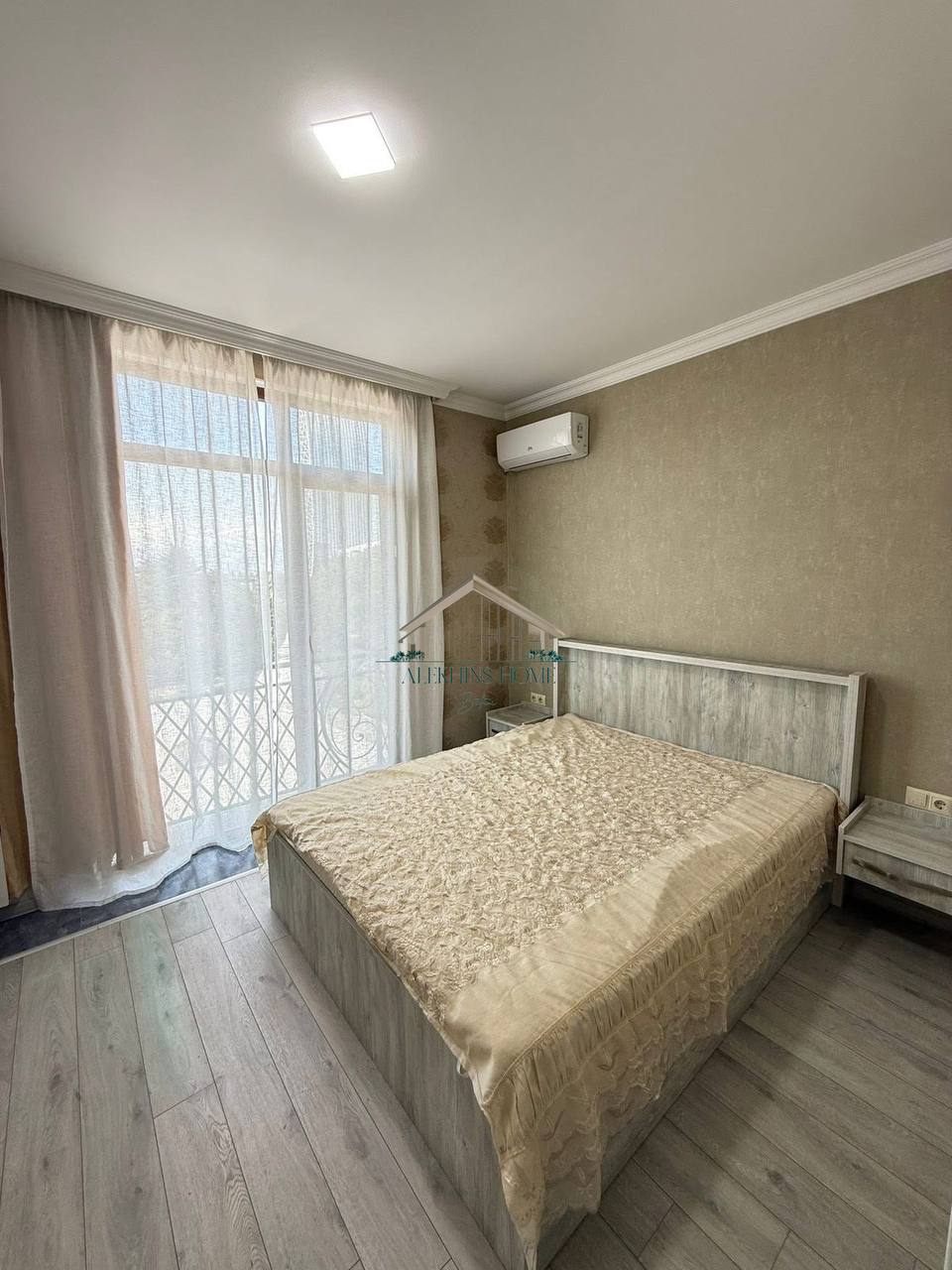 3-Room Apartment in Old Town photo 3 of 6