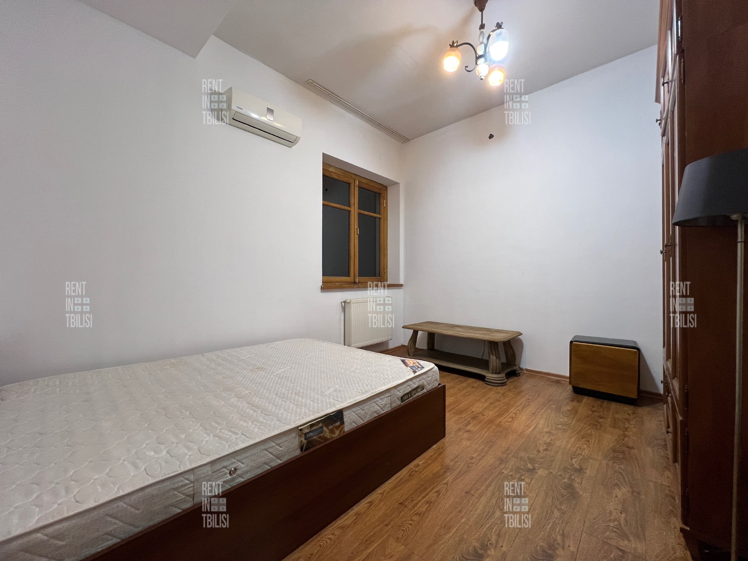 Two-Bedroom Apartment in Chugureti photo 2 of 8