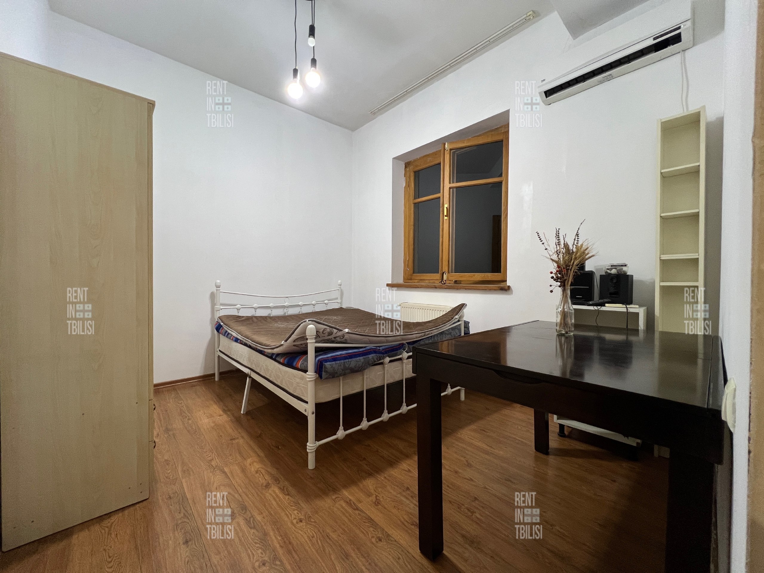Two-Bedroom Apartment in Chugureti photo 3 of 8