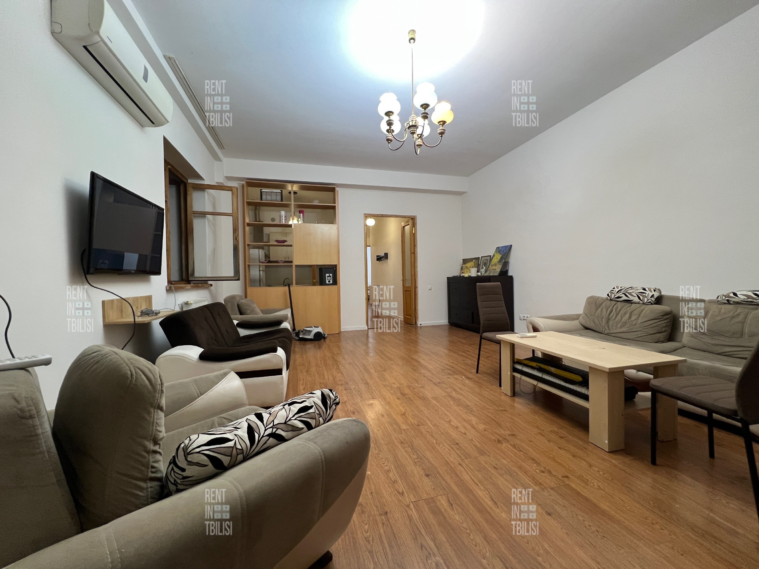 Two-Bedroom Apartment in Chugureti photo 5 of 8