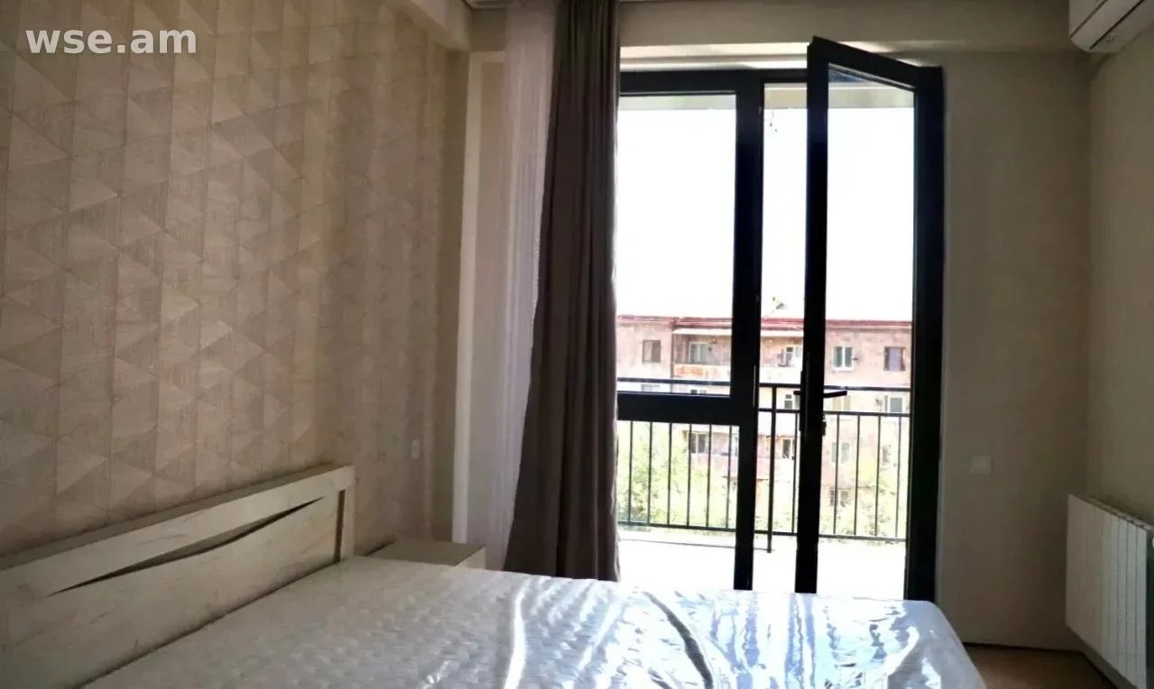 Two-Bedroom Apartment for Rent in Ajapnyak photo 4 of 8