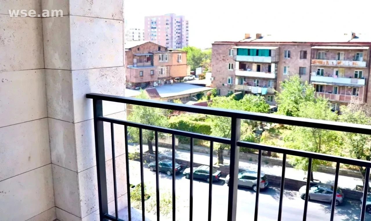 Two-Bedroom Apartment for Rent in Ajapnyak photo 6 of 8